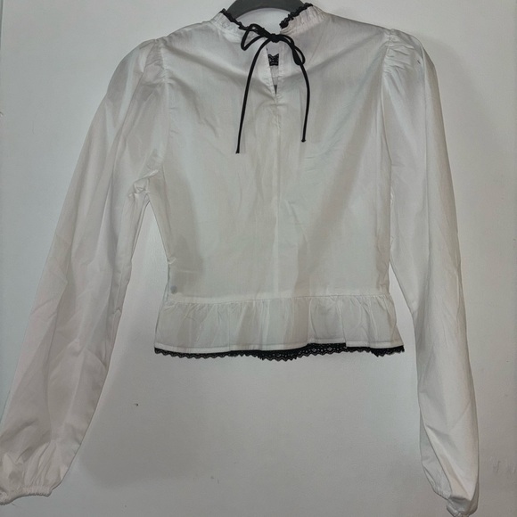 White long sleeve blouse - Picture 2 of 2
